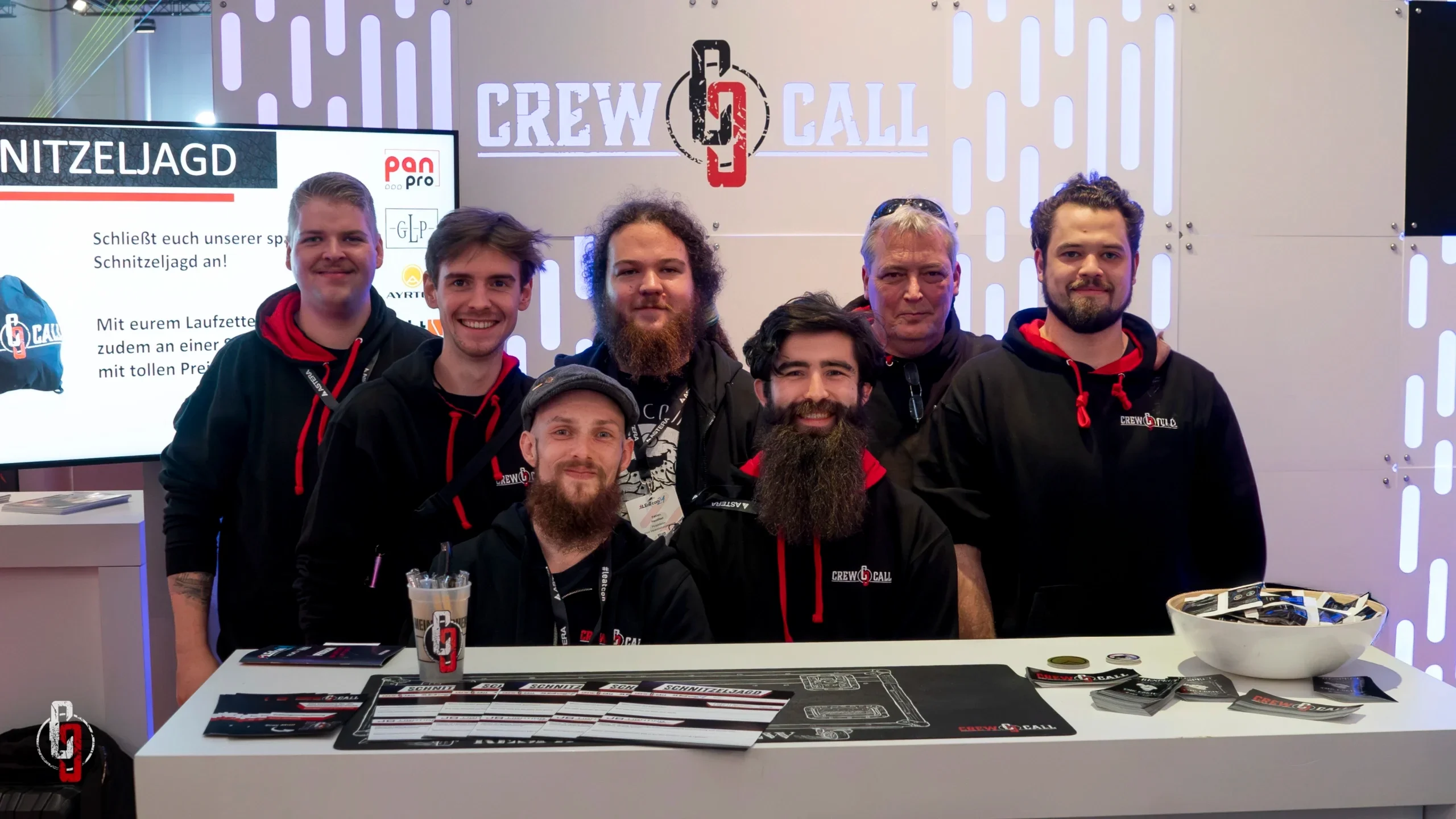 Das CrewCall Team am Messestand